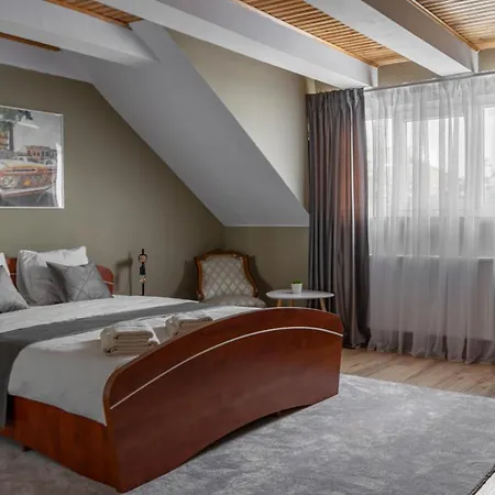 Mootoo Flat One Тимишоара